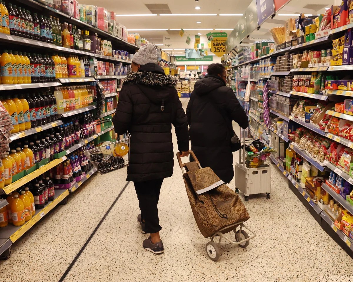 UK shop price inflation ‘highest since 2024’ as retailers struggle to limit price rises