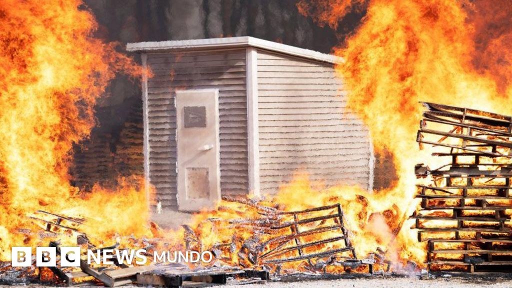Vi cómo un incendio forestal destruía mi pueblo en California y ahora construyo búnkeres a prueba de fuego